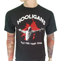 T-shirt Hooligans fight for...