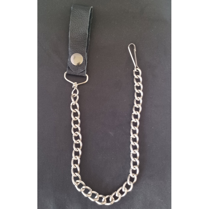 Wallet chain with leather