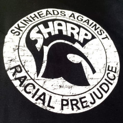 Camiseta SHARP