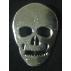 Skull pin