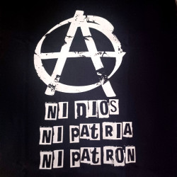 Camiseta Ni Dios Ni Patria Ni Patrón