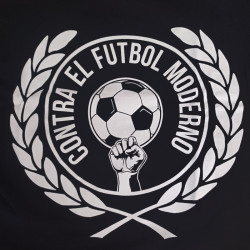 T-shirt Against modern football