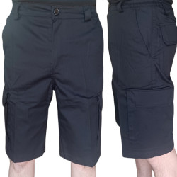 Bermuda shorts with black pockets