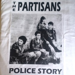 Camiseta The Partisans