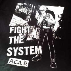 Camiseta Fight the System