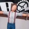 Figura grande skinhead crucificado