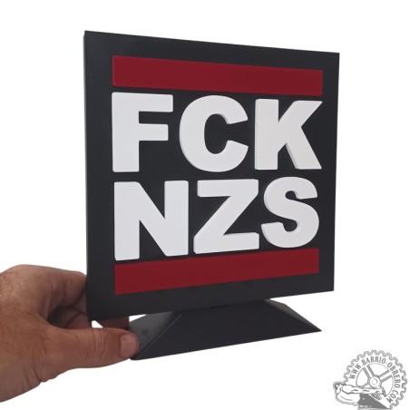 Figura grande decorativa FCK NZS