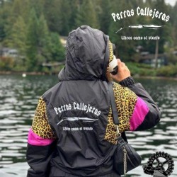 Cazadora Perras Callejeras leopardo