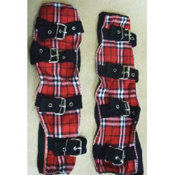 Scottish sleeve pair