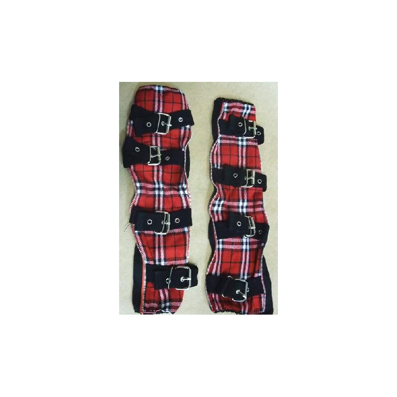 Scottish sleeve pair